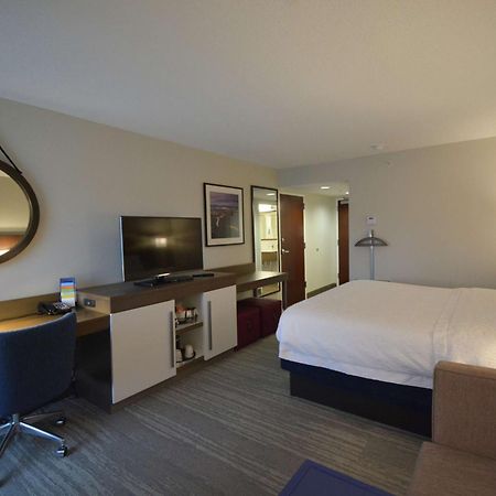 Hampton Inn Salem East - Electric Road Exteriör bild