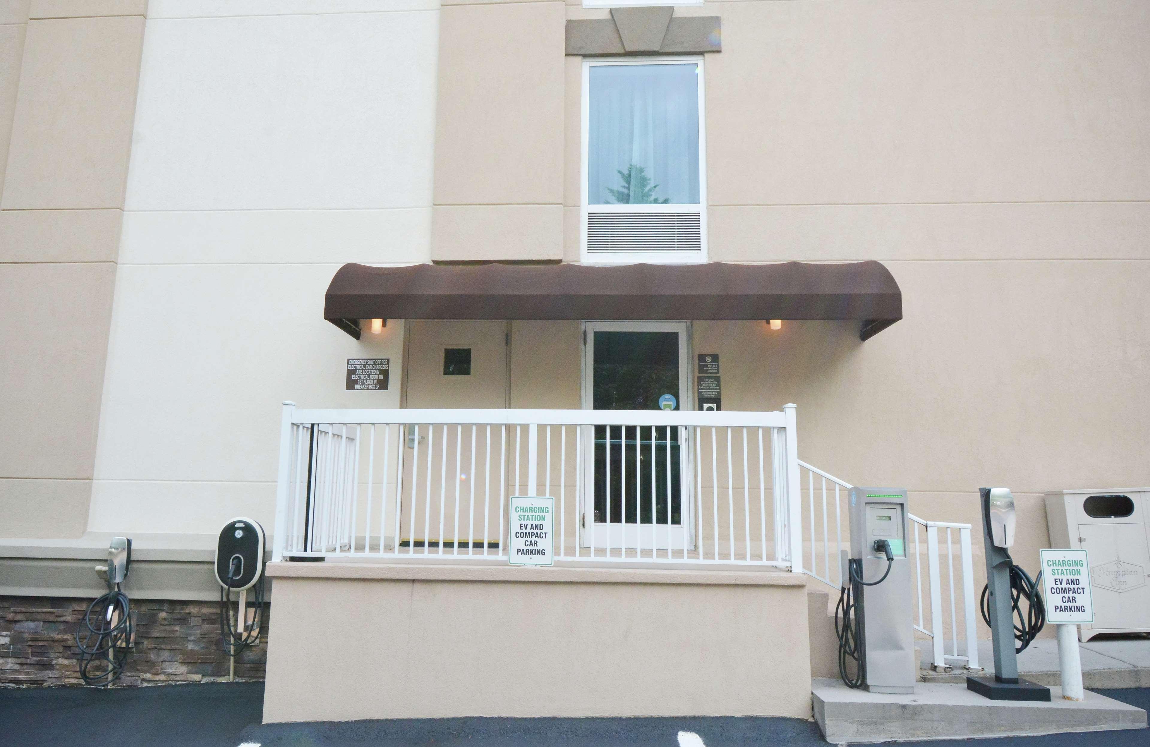Hampton Inn Salem East - Electric Road Exteriör bild