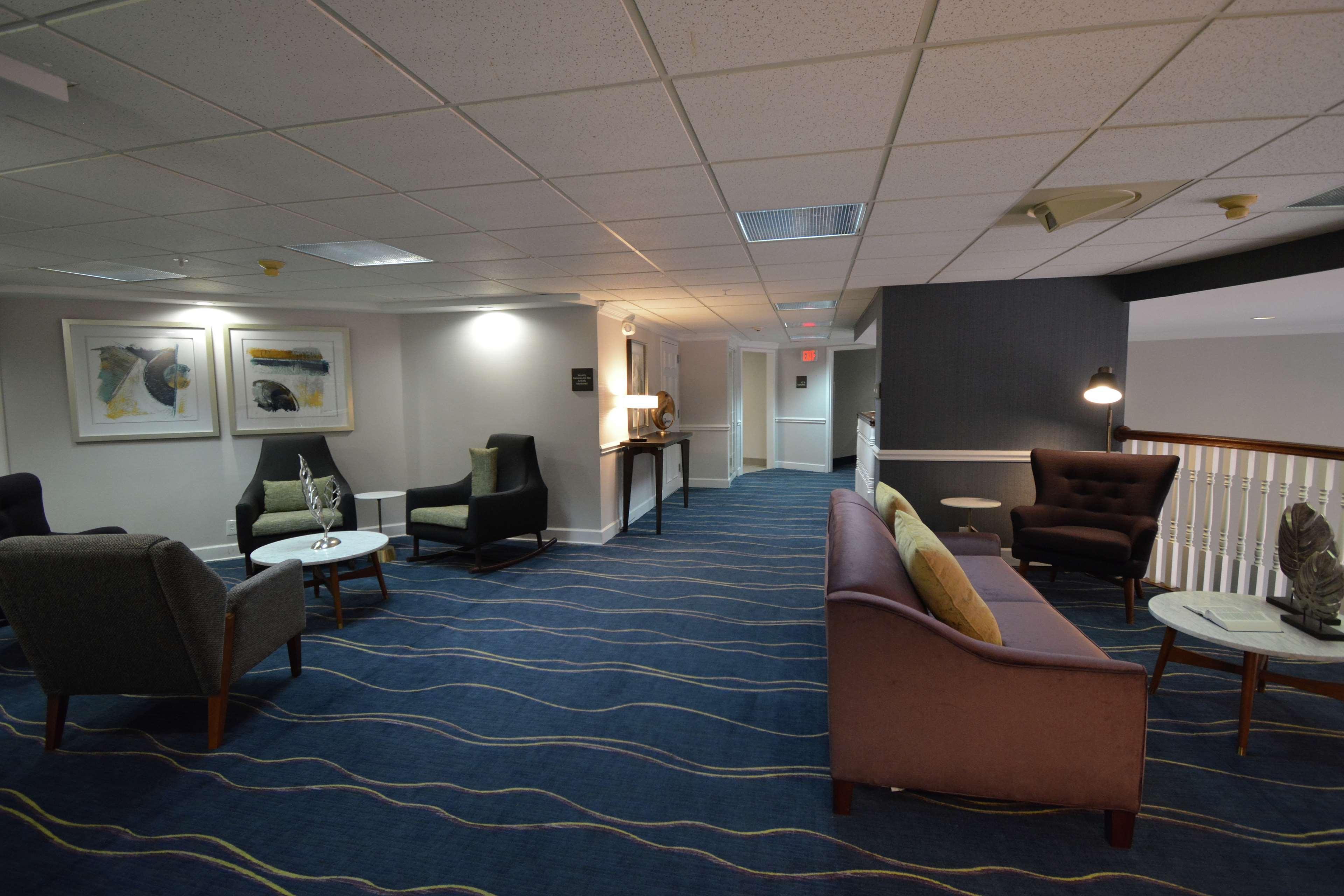 Hampton Inn Salem East - Electric Road Exteriör bild