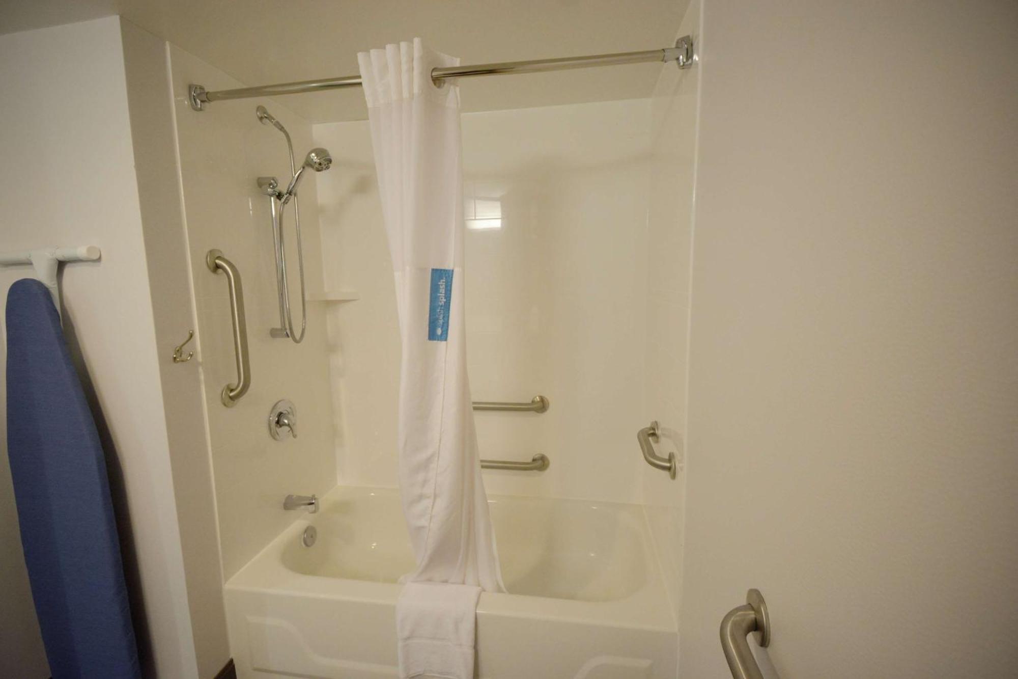 Hampton Inn Salem East - Electric Road Exteriör bild