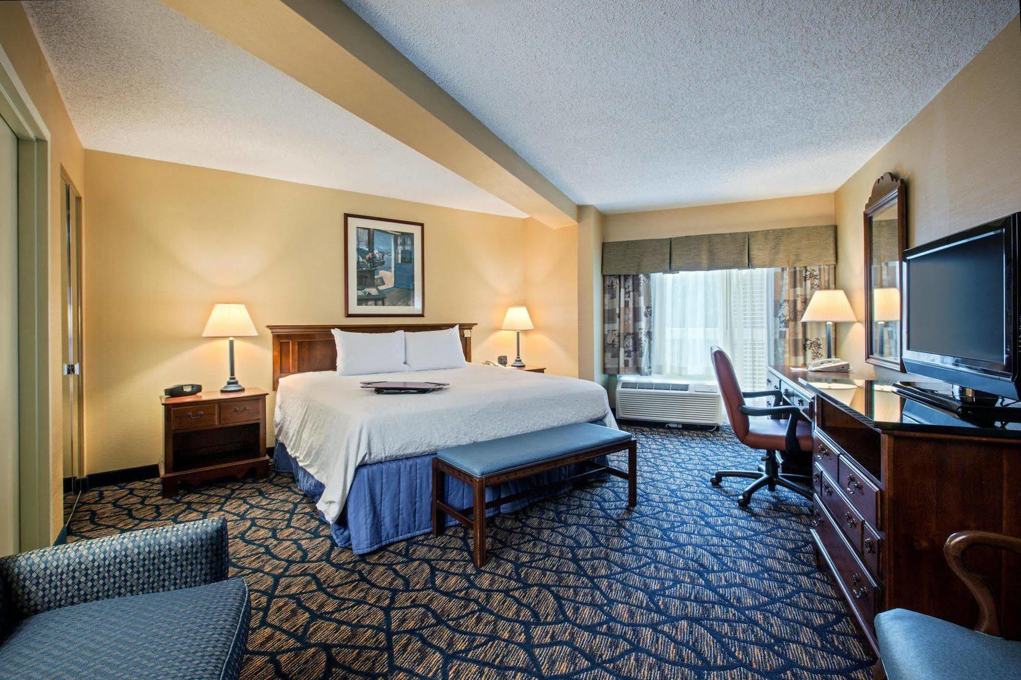 Hampton Inn Salem East - Electric Road Exteriör bild