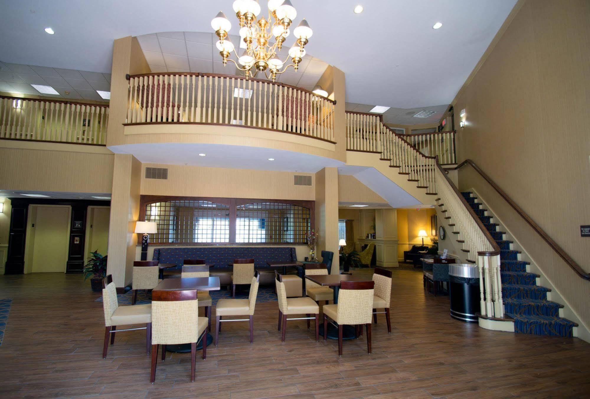 Hampton Inn Salem East - Electric Road Exteriör bild